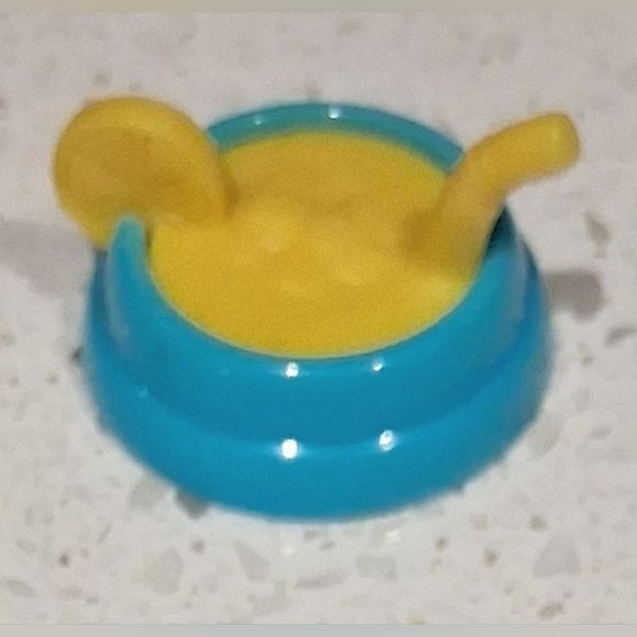 Littlest Pet Shop G7 # 004 Himalayan Cat - Picture 6 of 6